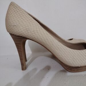 Vince Camuto Tan Textured Heels with Peep-Toe Design